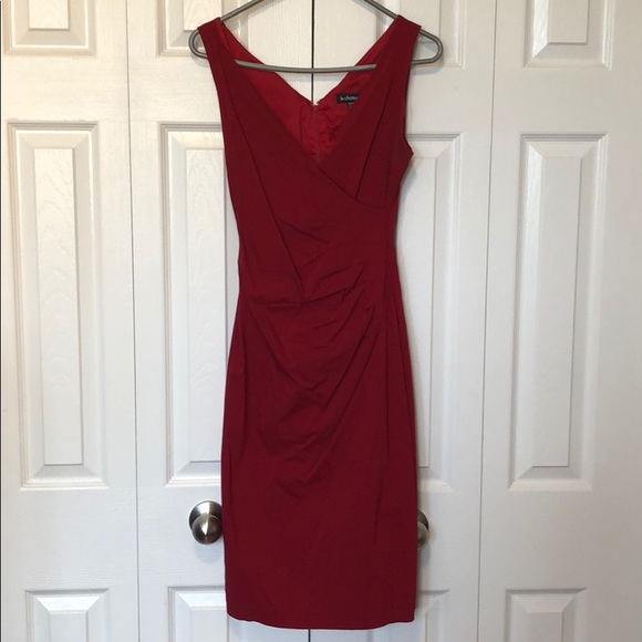 Le Chateau Dress - Picture 1 of 3